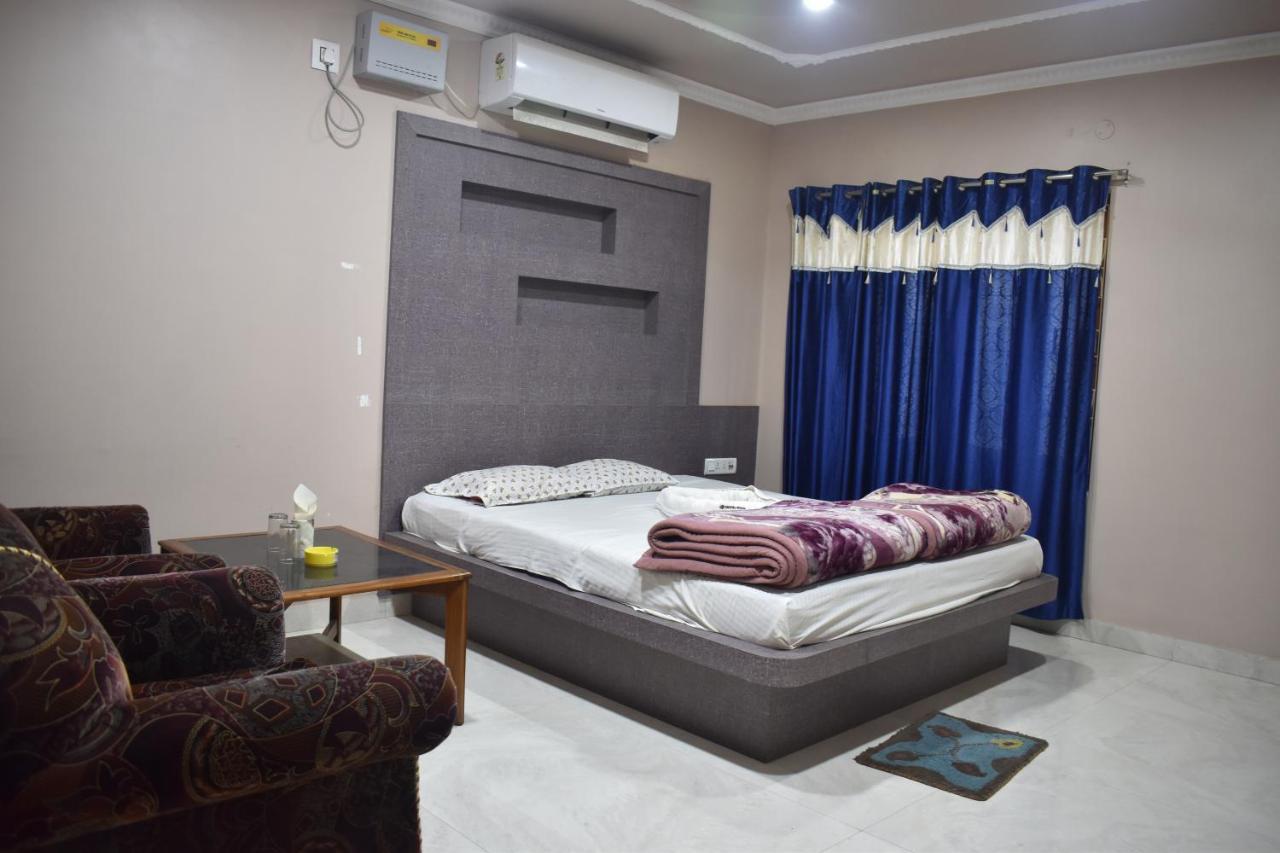 Hotel Suraj Balasore Dış mekan fotoğraf
