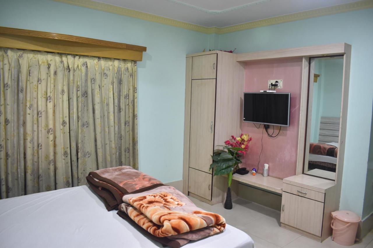 Hotel Suraj Balasore Dış mekan fotoğraf